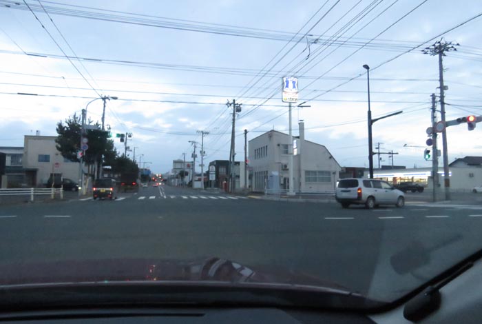 webnews今朝の北見/交差点から奥は常呂方面