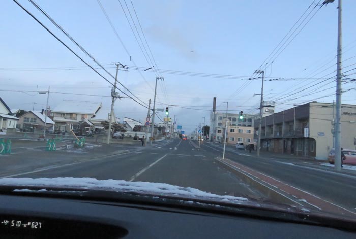 webnews今朝の北見/とん田通り、南大通り交差点から国道39号方向