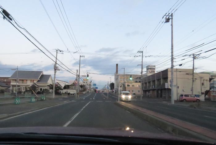 webnews今朝の北見/とん田通り、南大通り交差点から国道39号方向