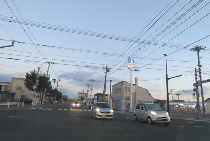 webnews今朝の北見/交差点から奥は常呂方面