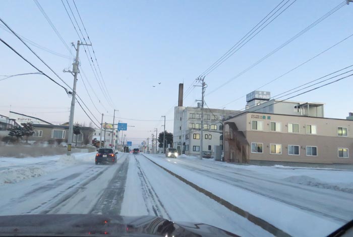 webnews今朝の北見/とん田通り、南大通り交差点から国道39号方向