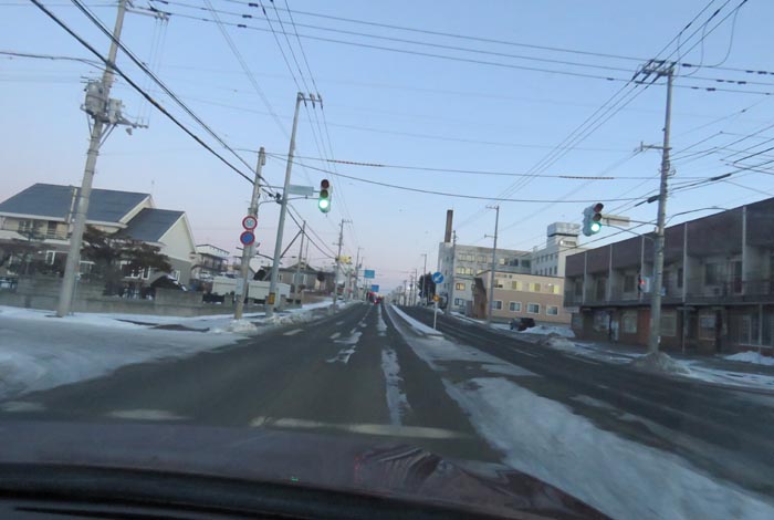 webnews今朝の北見/とん田通り、南大通り交差点から国道39号方向