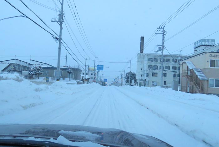 webnews今朝の北見/とん田通り、南大通り交差点から国道39号方向