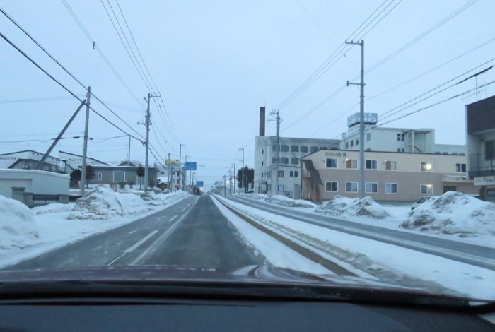 webnews今朝の北見/とん田通り、南大通り交差点から国道39号方向