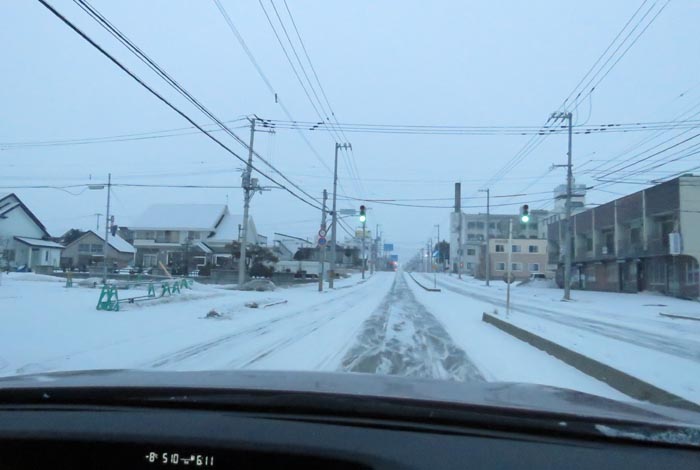 webnews今朝の北見/とん田通り、南大通り交差点から国道39号方向