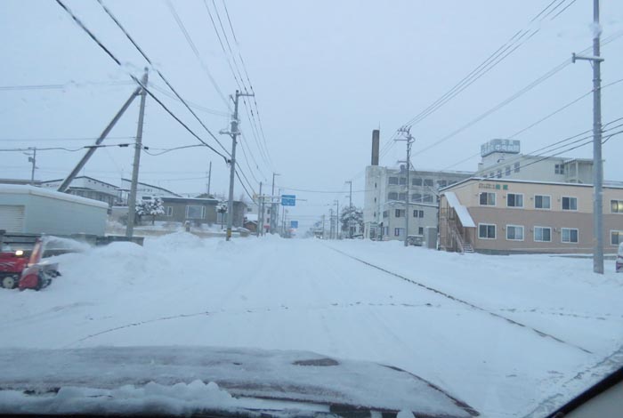 webnews今朝の北見/とん田通り、南大通り交差点から国道39号方向