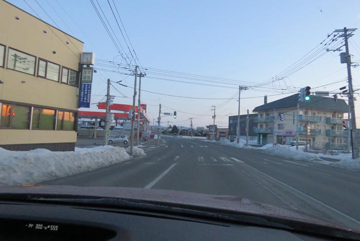 webnews今朝の北見/無加川橋を渡り南大通り交差点方向
