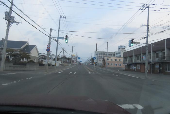 webnews今朝の北見/とん田通り、南大通り交差点から国道39号方向