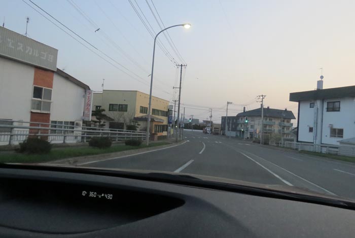webnews今朝の北見/無加川橋を渡り南大通り交差点方向