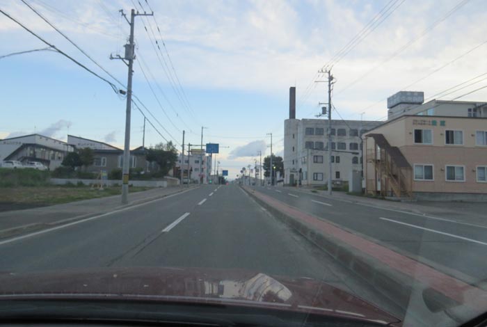 webnews今朝の北見/とん田通り、南大通り交差点から国道39号方向