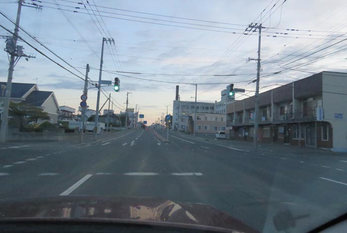webnews今朝の北見/とん田通り、南大通り交差点から国道39号方向