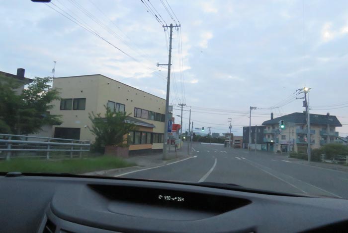 webnews今朝の北見/無加川橋を渡り南大通り交差点方向