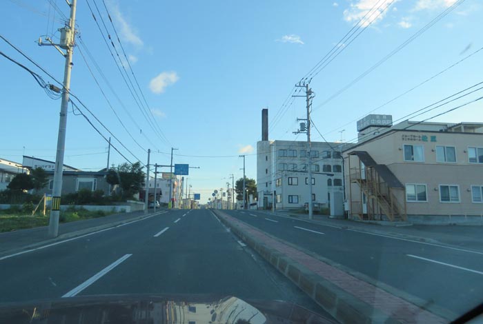 webnews今朝の北見/とん田通り、南大通り交差点から国道39号方向