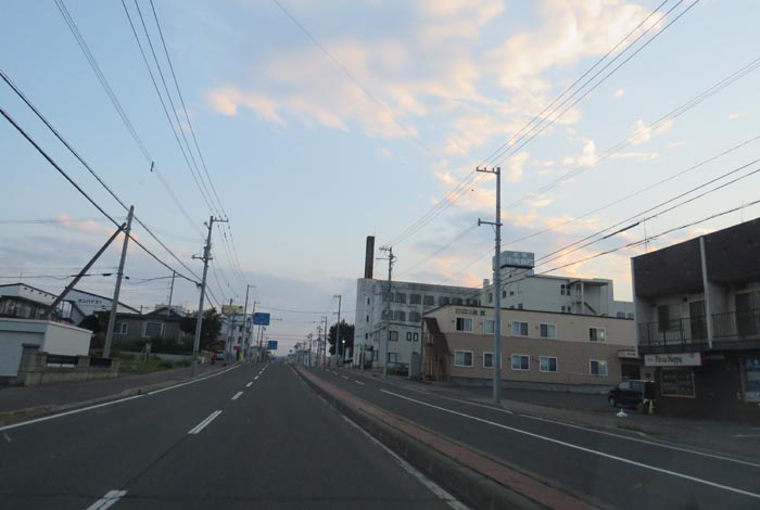 webnews今朝の北見/とん田通り、南大通り交差点から国道39号方向
