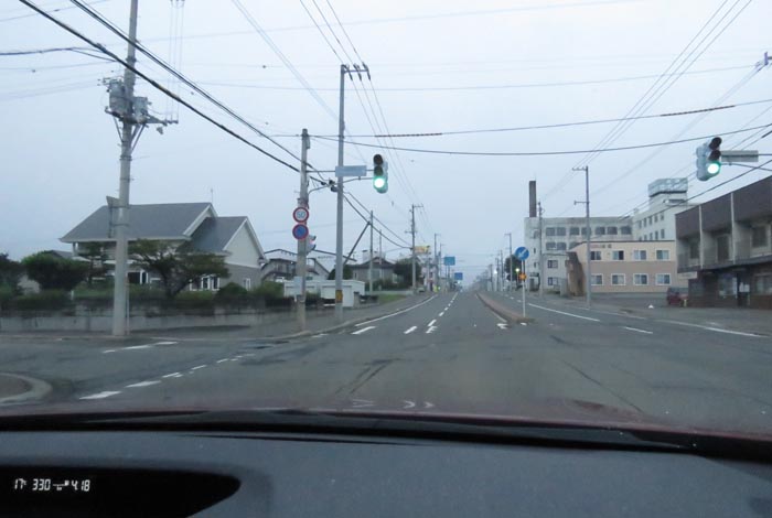 webnews今朝の北見/とん田通り、南大通り交差点から国道39号方向