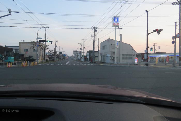 webnews今朝の北見/交差点から奥は常呂方面