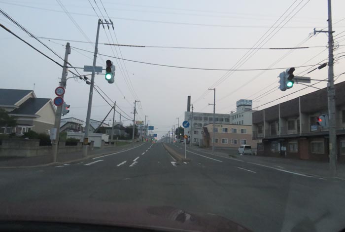 webnews今朝の北見/とん田通り、南大通り交差点から国道39号方向