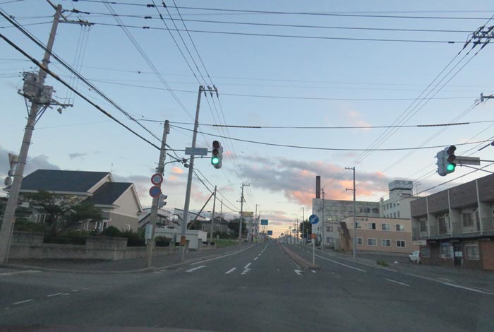 webnews今朝の北見/とん田通り、南大通り交差点から国道39号方向