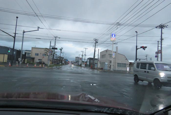webnews今朝の北見/交差点から奥は常呂方面
