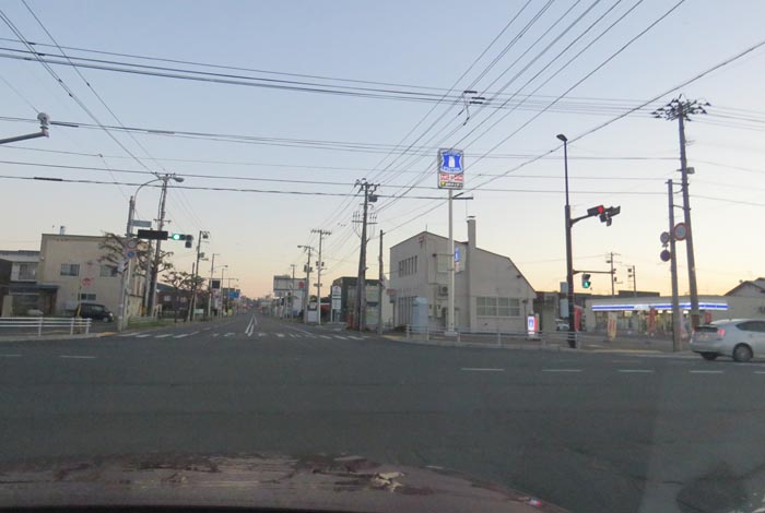 webnews今朝の北見/交差点から奥は常呂方面