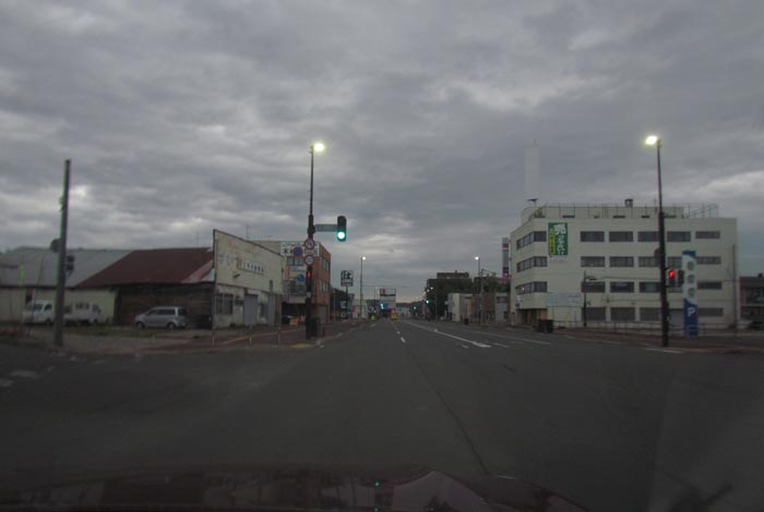 webnews今朝の北見/交差点から北4条通り側のパレスビル方向