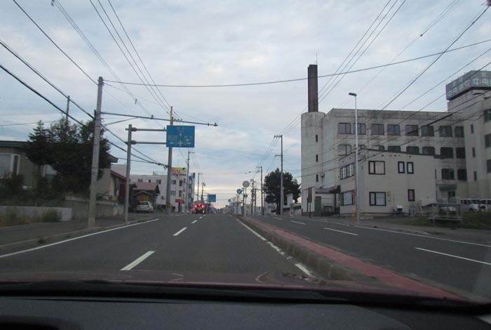 webnews今朝の北見/とん田通り、南大通り交差点から国道39号方向