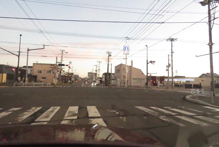 webnews今朝の北見/交差点から奥は常呂方面