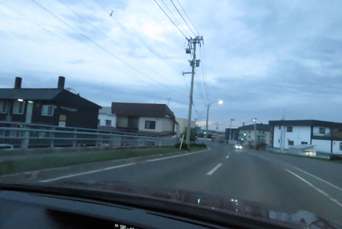 webnews今朝の北見/無加川橋を渡り南大通り交差点方向