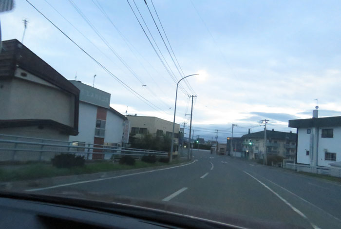 webnews今朝の北見/無加川橋を渡り南大通り交差点方向