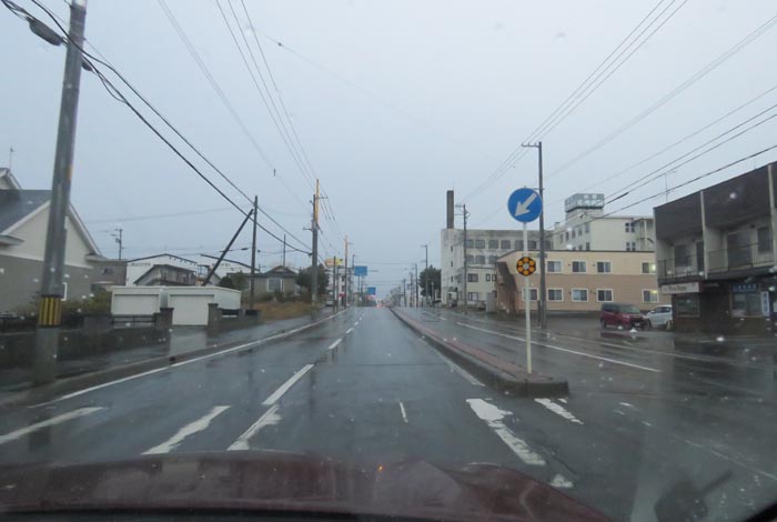 webnews今朝の北見/とん田通り、南大通り交差点から国道39号方向