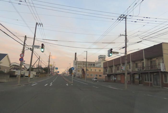 webnews今朝の北見/とん田通り、南大通り交差点から国道39号方向