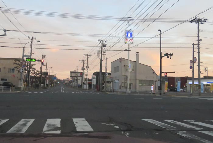 webnews今朝の北見/交差点から奥は常呂方面