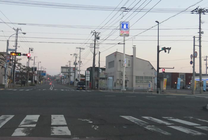 webnews今朝の北見/交差点から奥は常呂方面