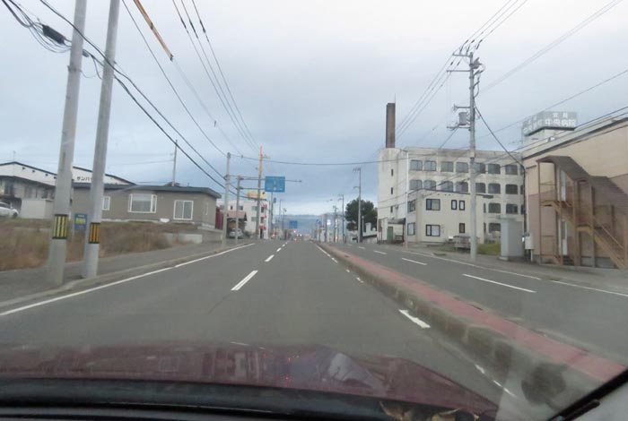 webnews今朝の北見/とん田通り、南大通り交差点から国道39号方向