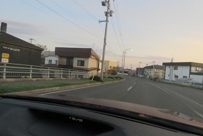 webnews今朝の北見/無加川橋を渡り南大通り交差点方向