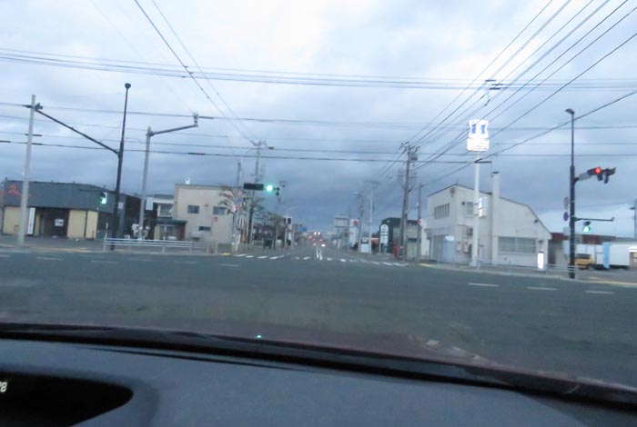 webnews今朝の北見/交差点から奥は常呂方面