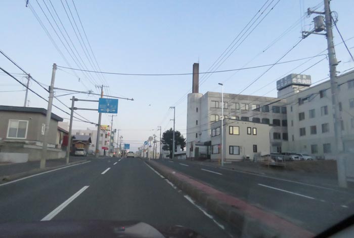 webnews今朝の北見/とん田通り、南大通り交差点から国道39号方向