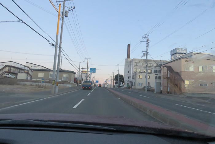 webnews今朝の北見/とん田通り、南大通り交差点から国道39号方向