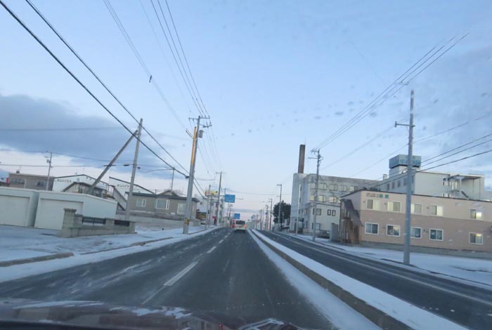 webnews今朝の北見/とん田通り、南大通り交差点から国道39号方向