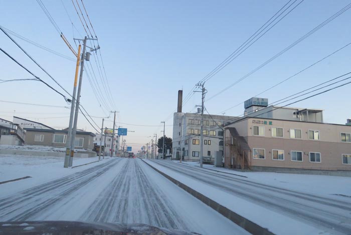 webnews今朝の北見/とん田通り、南大通り交差点から国道39号方向