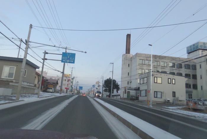 webnews今朝の北見/とん田通り、南大通り交差点から国道39号方向