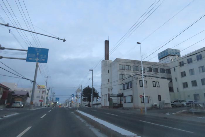 webnews今朝の北見/とん田通り、南大通り交差点から国道39号方向