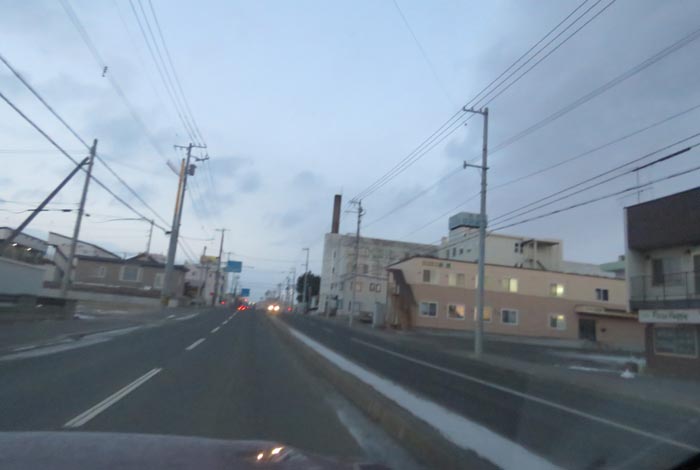 webnews今朝の北見/とん田通り、南大通り交差点から国道39号方向