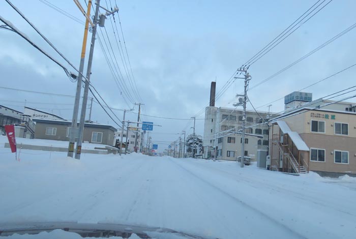 webnews今朝の北見/とん田通り、南大通り交差点から国道39号方向