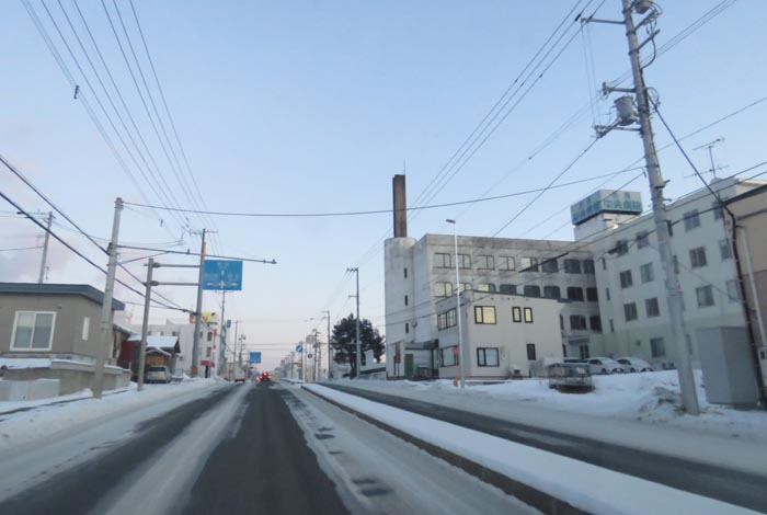 webnews今朝の北見/とん田通り、南大通り交差点から国道39号方向