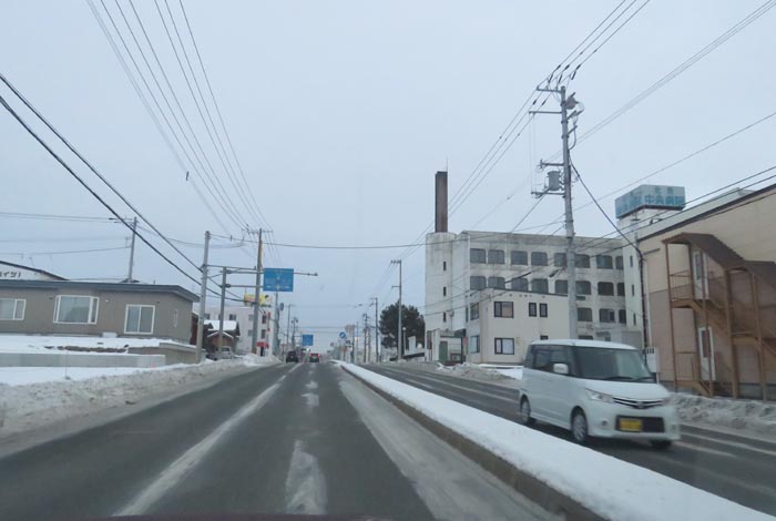webnews今朝の北見/とん田通り、南大通り交差点から国道39号方向