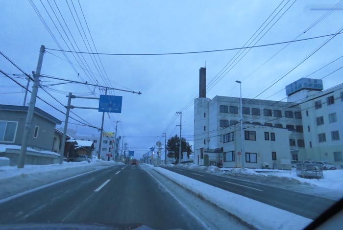 webnews今朝の北見/とん田通り、南大通り交差点から国道39号方向