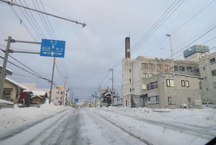 webnews今朝の北見/とん田通り、南大通り交差点から国道39号方向