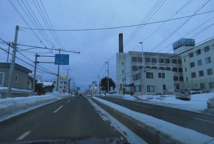 webnews今朝の北見/とん田通り、南大通り交差点から国道39号方向