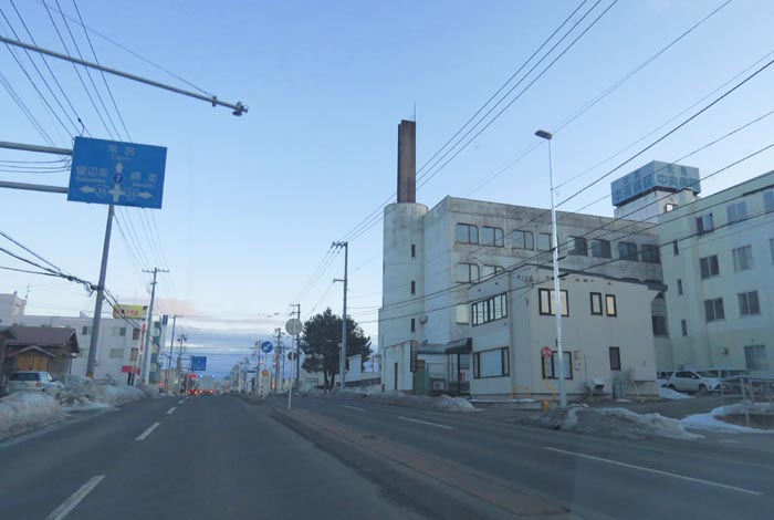 webnews今朝の北見/とん田通り、南大通り交差点から国道39号方向